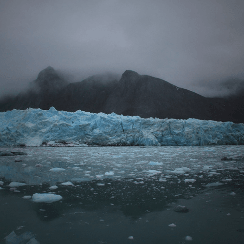 SHIFTING SHADES OF LIGHT: STORIES FROM THE NORTH POLE